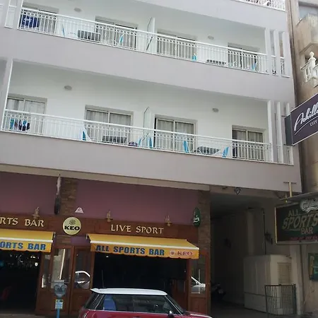 斯蒂芬妮城市公寓 *