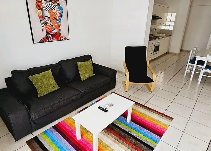 Stephanie Lägenhet Larnaca