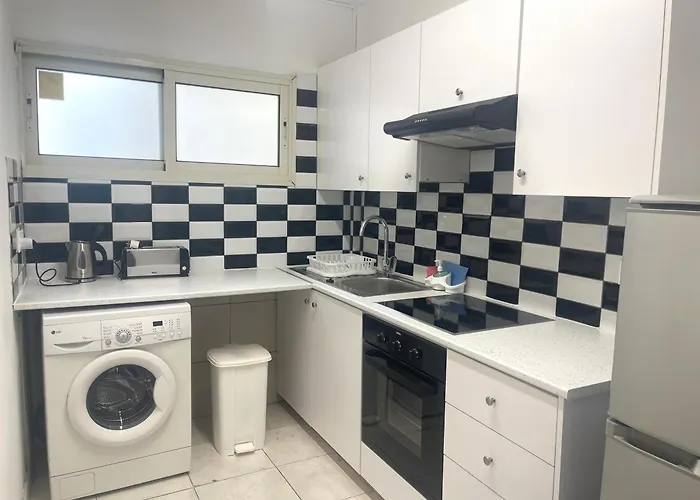 斯蒂芬妮城市公寓