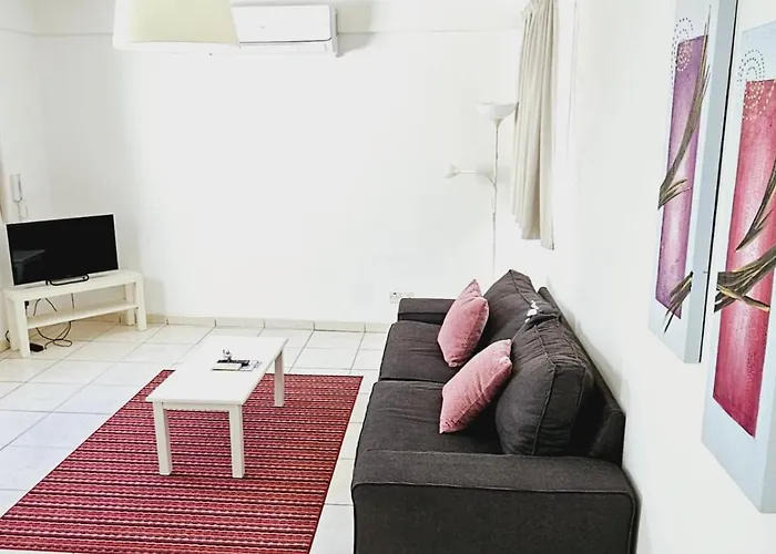 Stephanie Apartamento Lárnaca